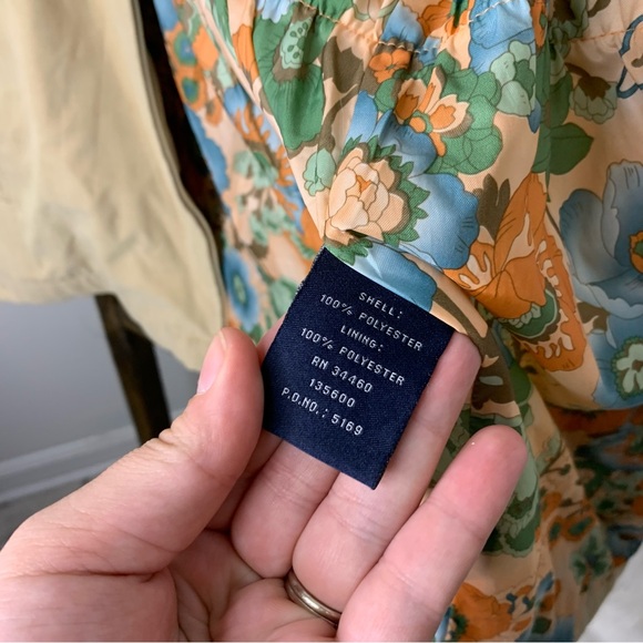 London Fog Light Tan Beige Zippered Jacket with Floral Lining Women’s XL - Picture 7 of 8